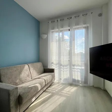 Blu Marine Trilocale *